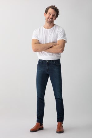 444081